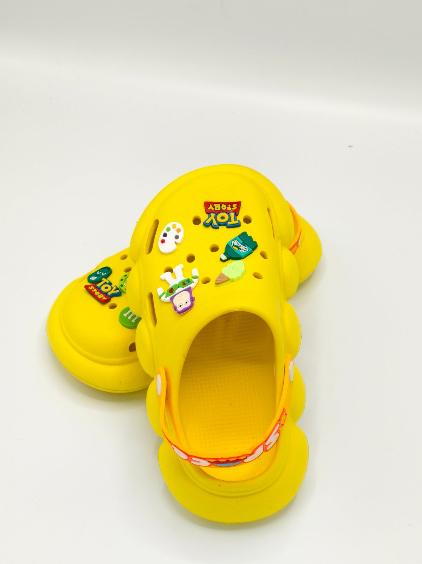 extra space soft crocs
