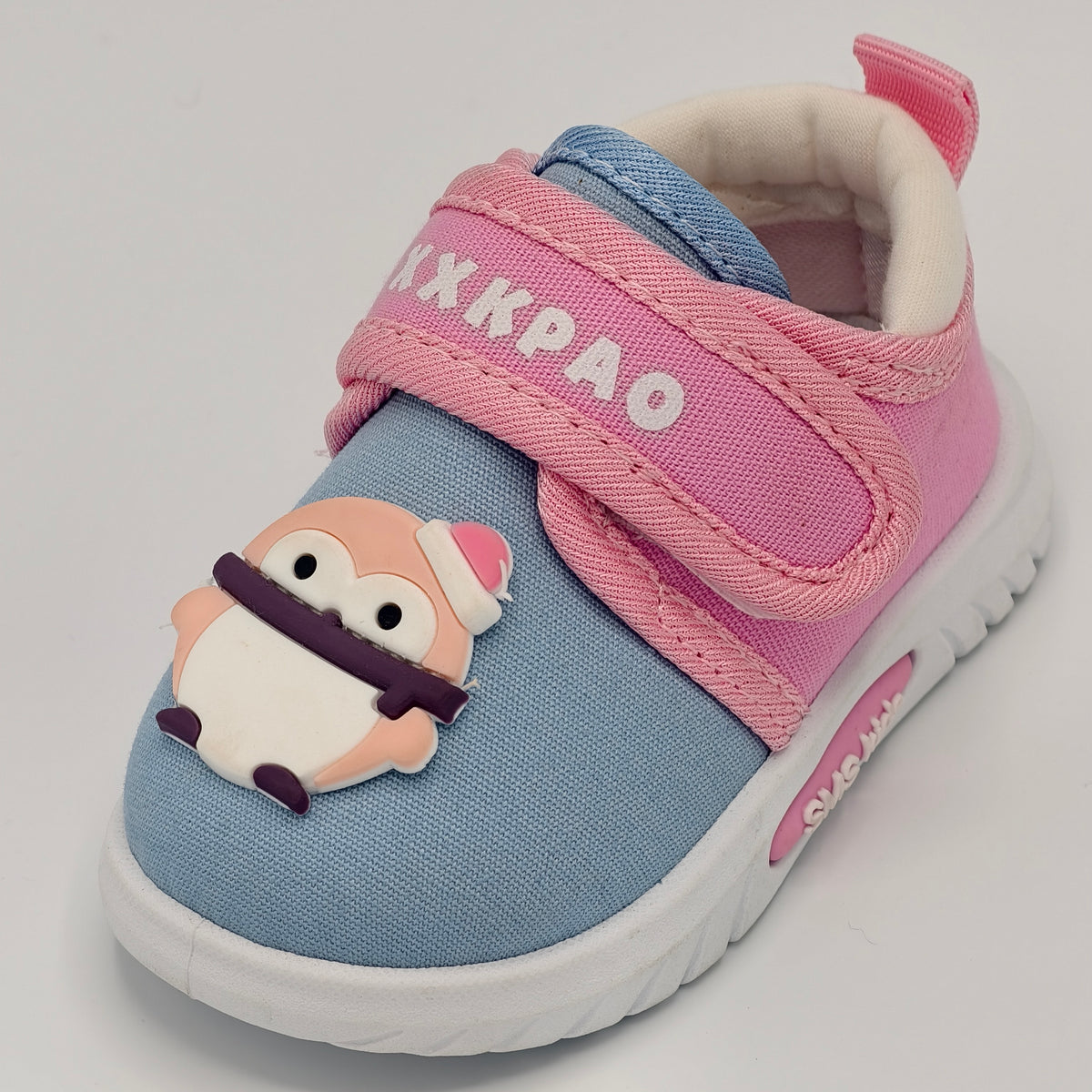 USD-05 Shoe