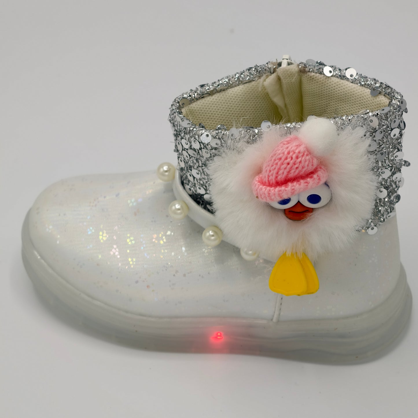double eyes cap shoe