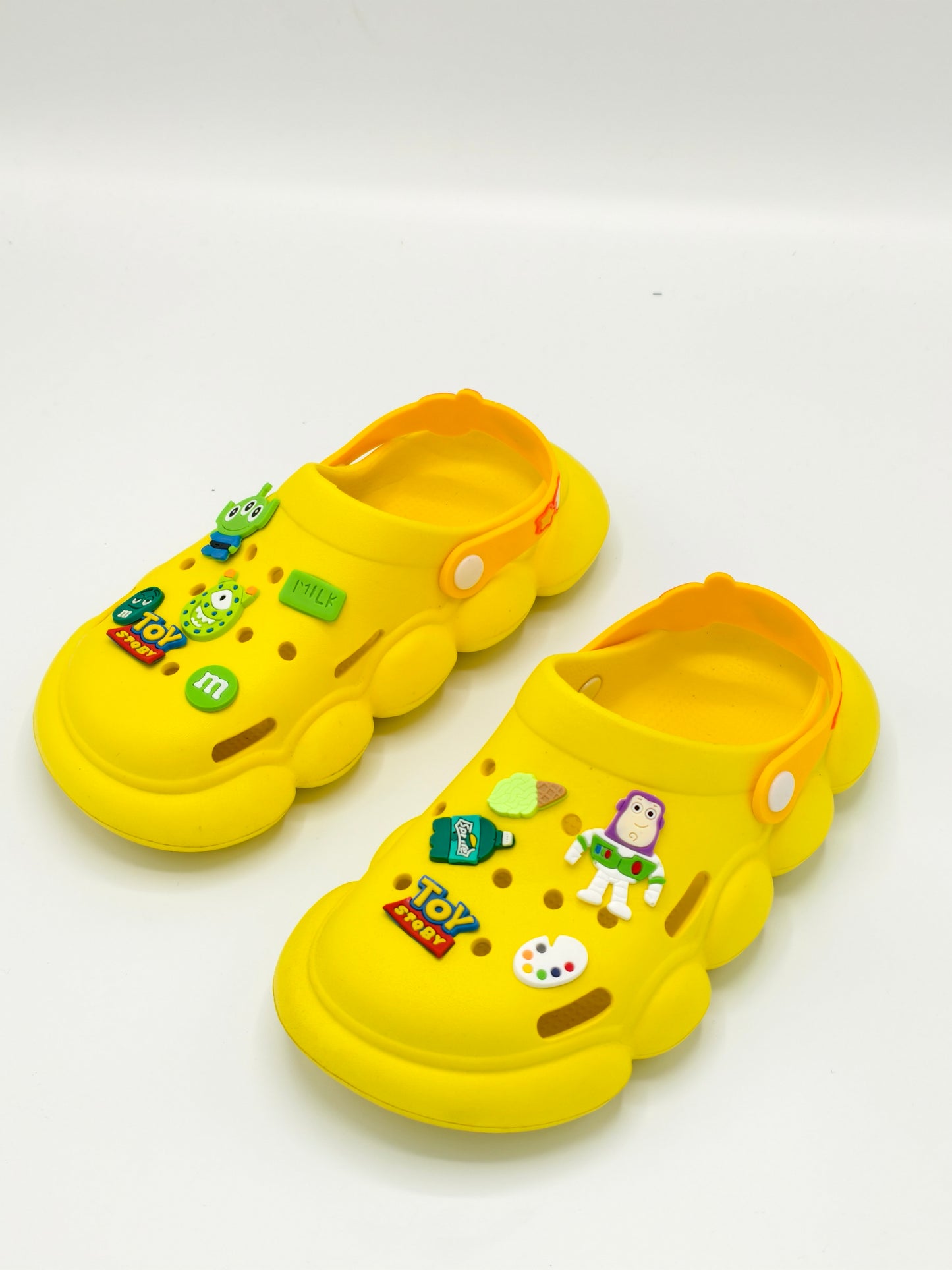 extra space soft crocs