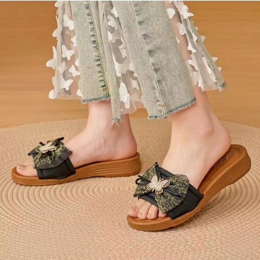 women butterfly salipper