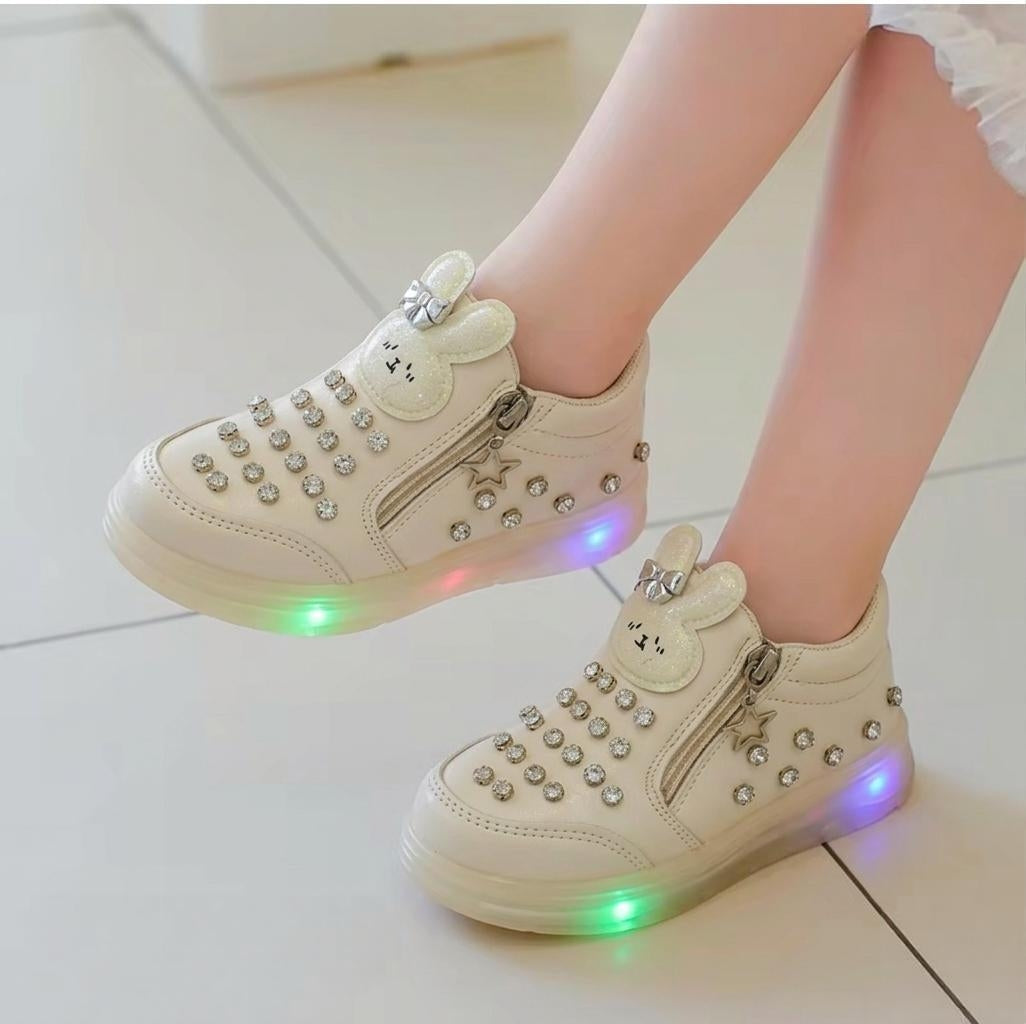 rabbit stars shoe