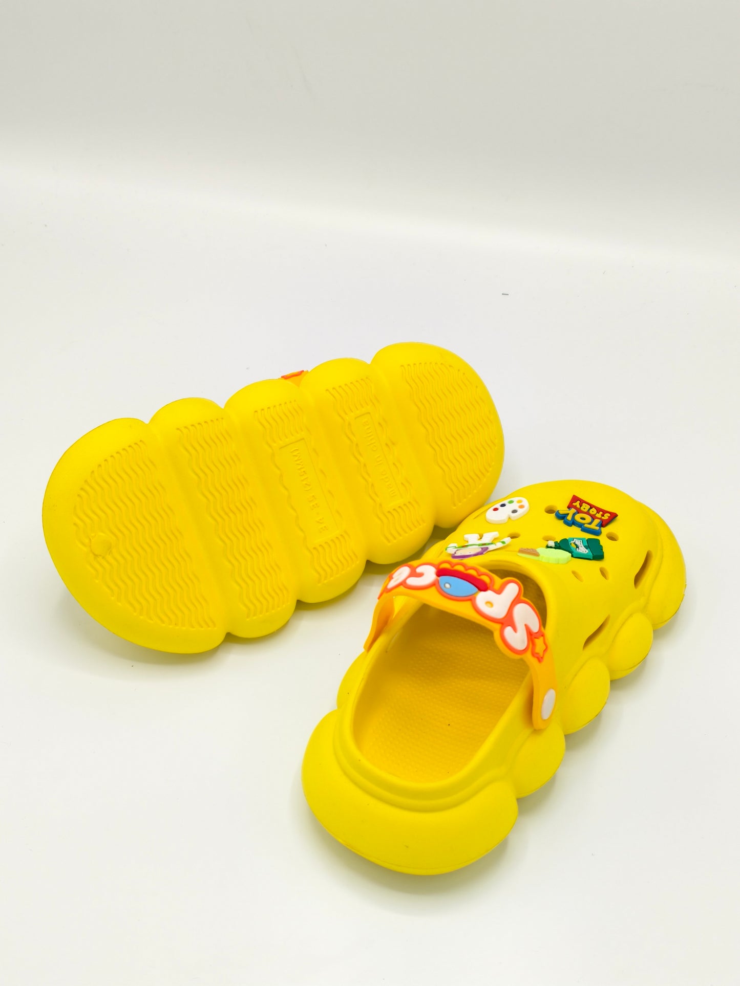 extra space soft crocs