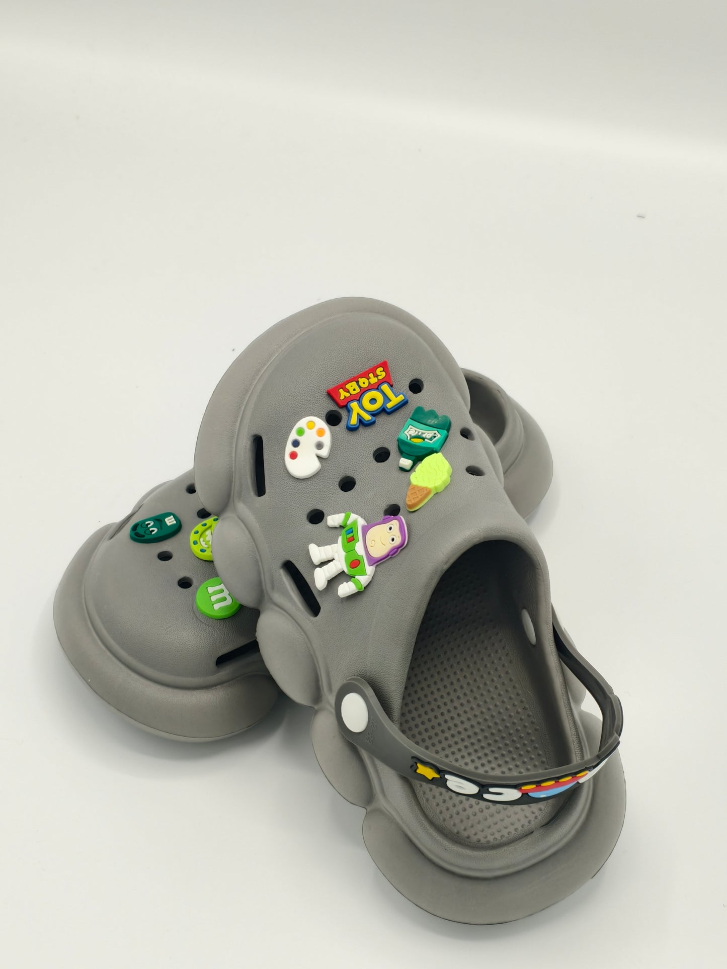 extra space soft crocs