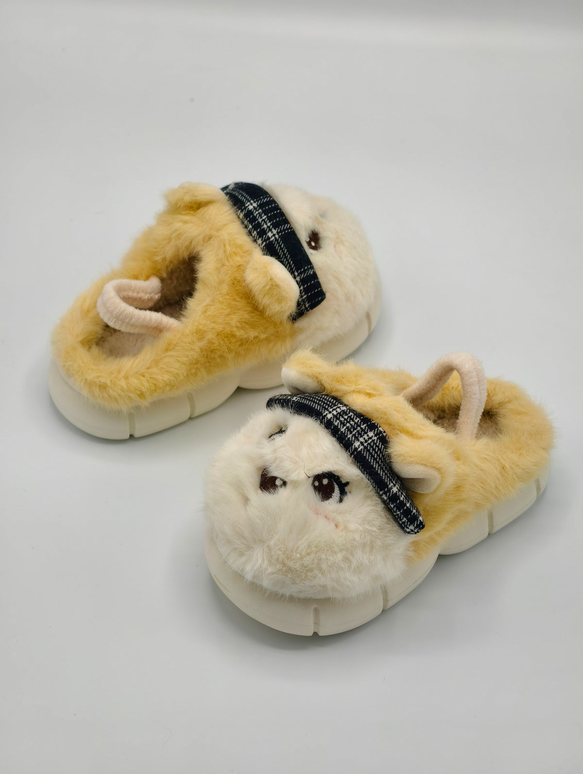 small cat carpet shoe-55