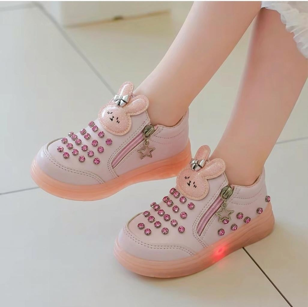 rabbit stars shoe