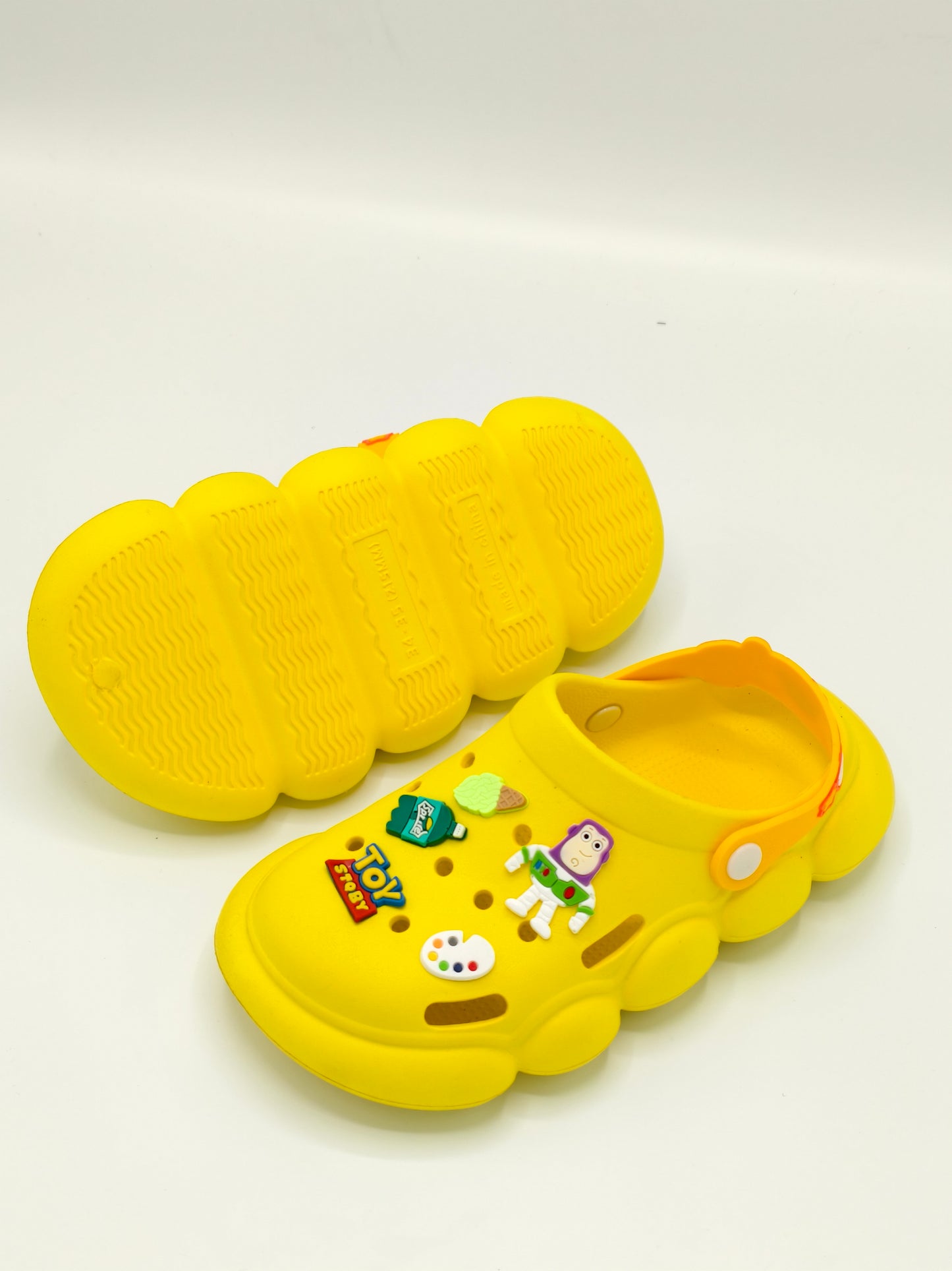 extra space soft crocs